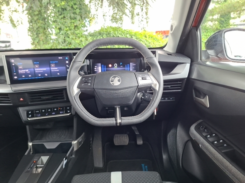 Vauxhall Frontera 83Kw Design 44Kwh Orange #8