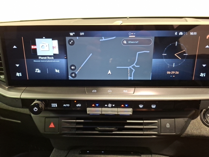 Vauxhall Grandland 73Kwh Gs White #13