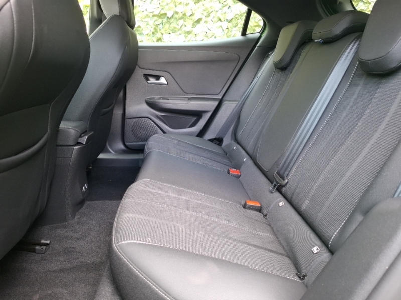 Vauxhall Mokka-e 100Kw Elite Premium 50Kwh Green #6
