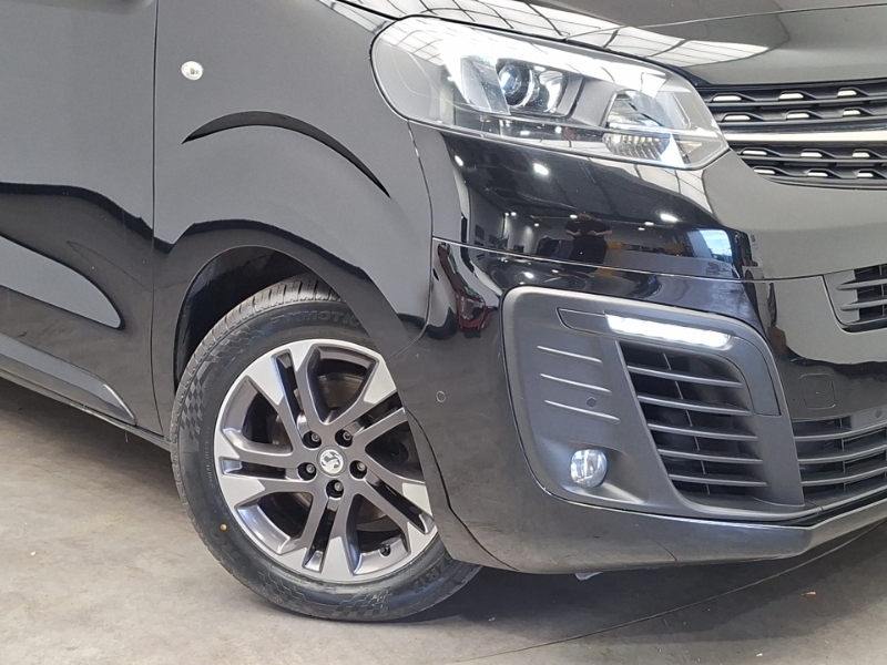 Vauxhall Vivaro 2.0 Turbo D 140 Elite L 8 Seats Mpv Red #20