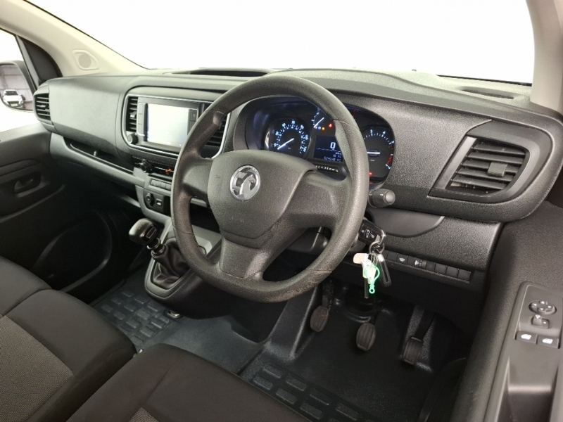Vauxhall Vivaro 2700 1.5D 120Ps Pro H1 Van White #3