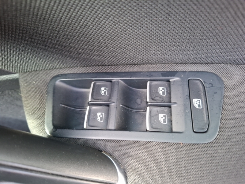 Volkswagen Golf 1.6 Tdi S Hatchback Euro 6 Ss Silver #15