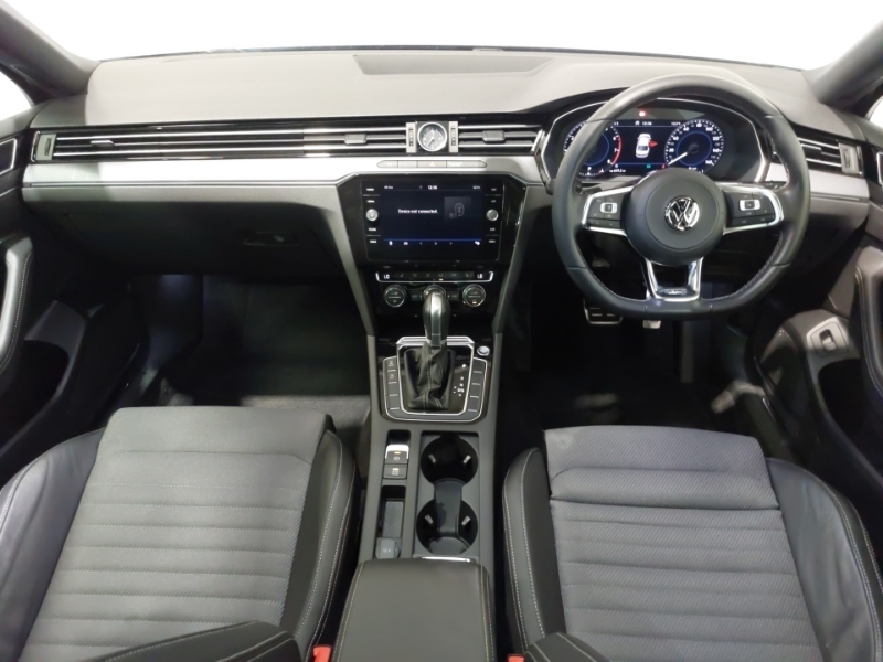 Volkswagen Passat 1.5 Tsi Evo 150 R-line Dsg Panoramic Roof Black #3
