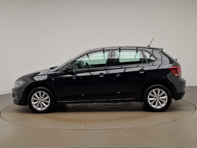 Volkswagen Polo 1.0 Tsi 95 Se Black #4