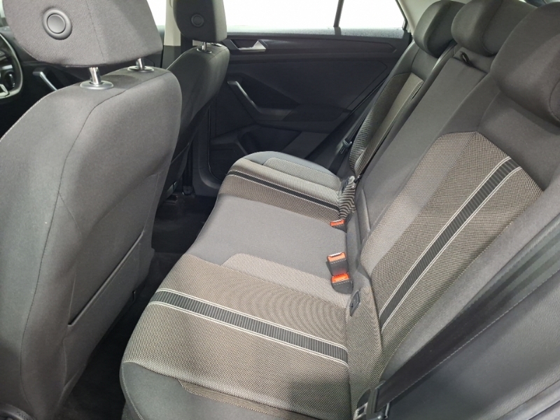 Volkswagen T-Roc 1.0 Tsi Se White #6