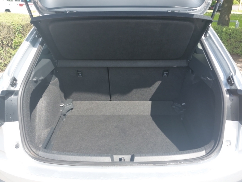 Volkswagen Taigo 1.0 Tsi Match Silver #17