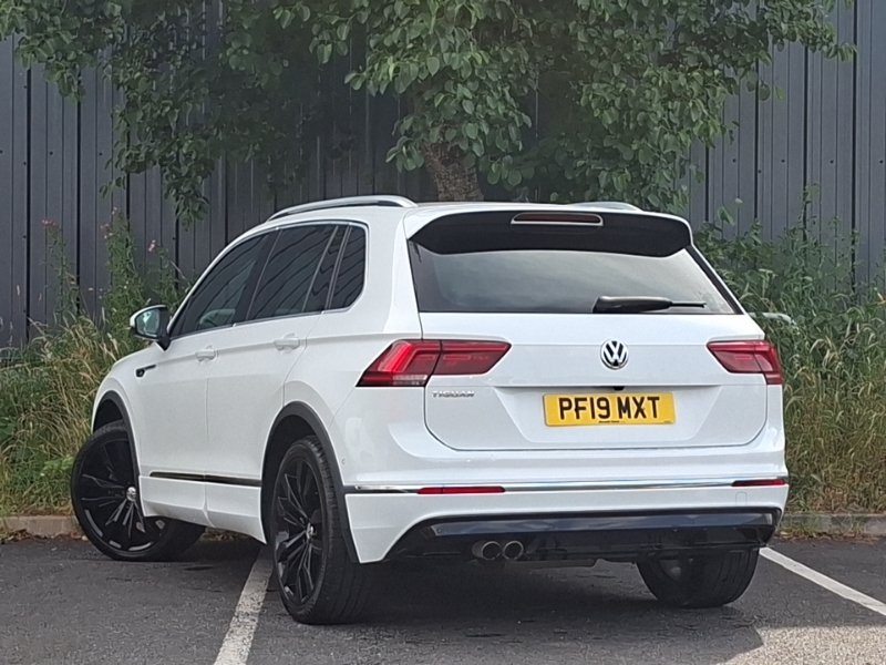 Volkswagen Tiguan 2.0 Tdi 150 R-line Tech White #2