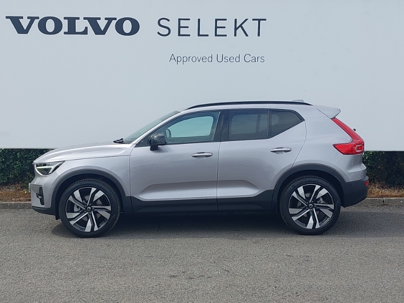 Volvo XC40 2.0 B4p Ultra Dark Silver #4