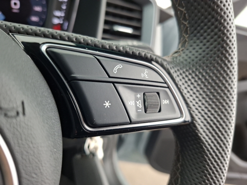 Audi A1 1.0 Tfsi 30 S Line Sportback S Tronic Euro 6 5-Doo Black #13