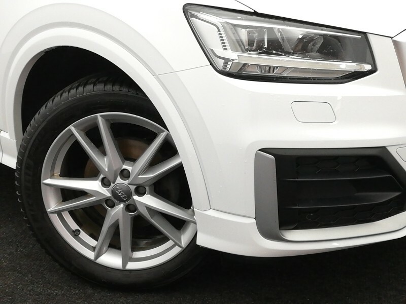 Audi Q2 Audi Estate 35 Tfsi S Line S Tronic Grey #9