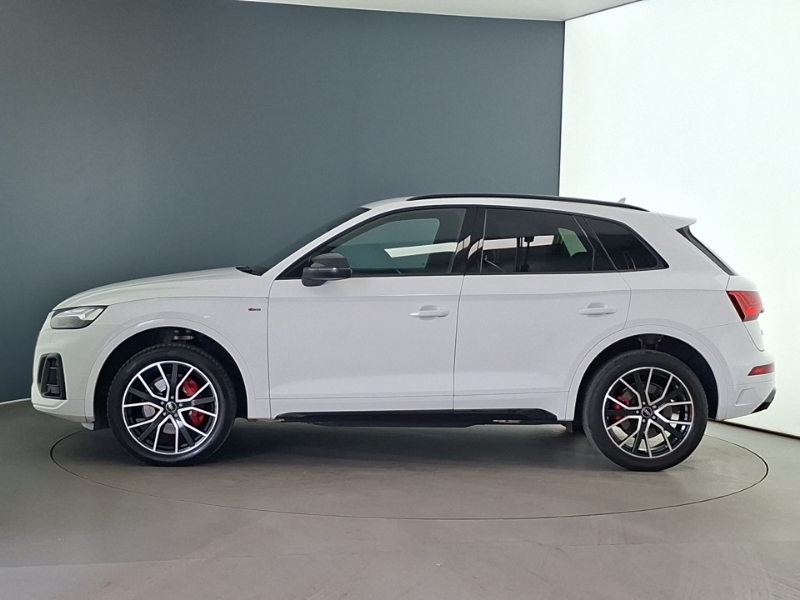 Audi Q5 45 Tfsi Quattro Edition 1 S Tronic White #4