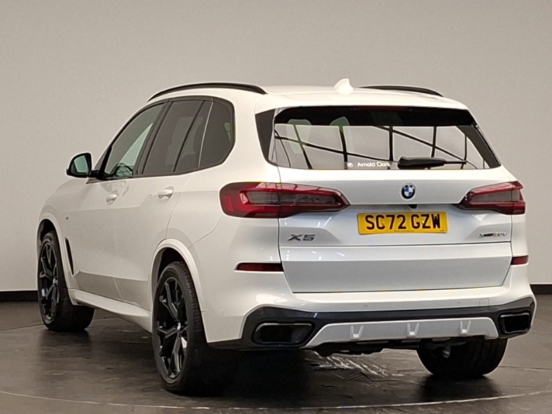 BMW X5 Xdrive30d Mht M Sport White #2