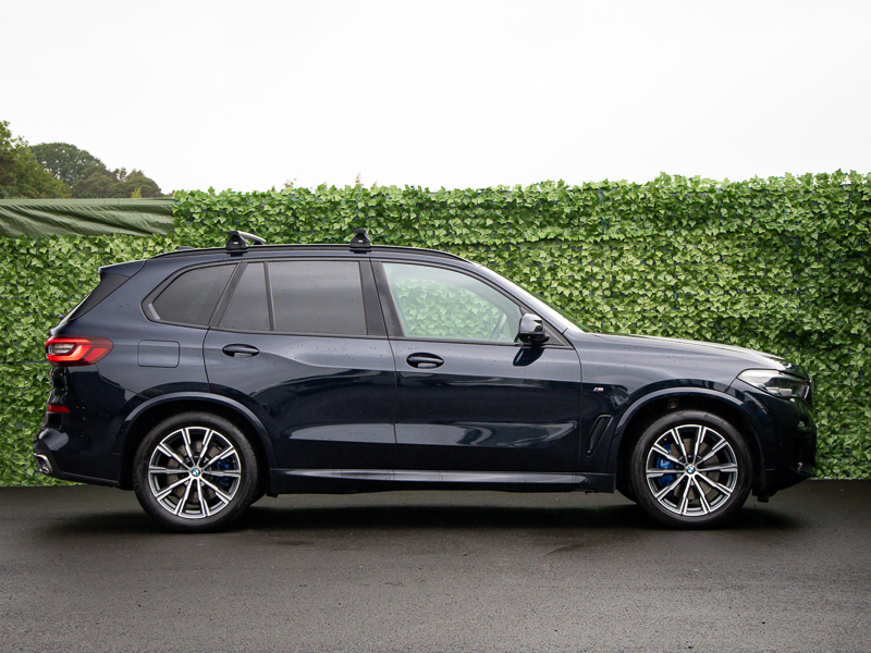 BMW X5 Xdrive30d Mht M Sport Black #3