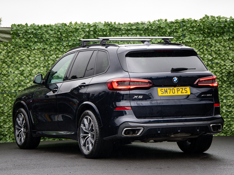 BMW X5 Xdrive30d Mht M Sport Black #2