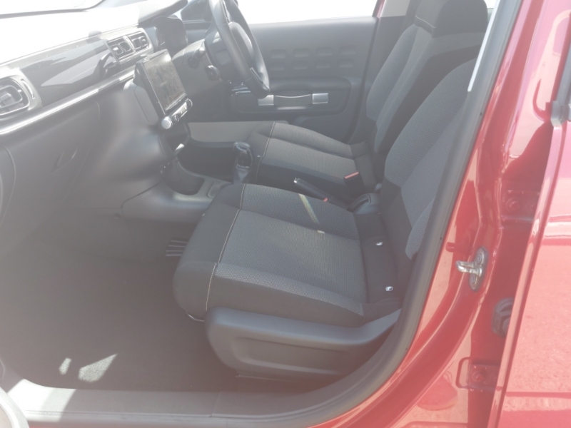 Citroen C3 1.2 Puretech 82 Feel Red #5