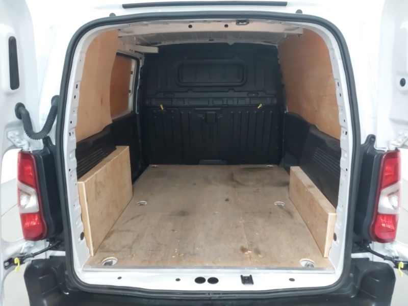 Citroen Berlingo 1.5 Bluehdi 100Ps 950Kg Van Driver  #18