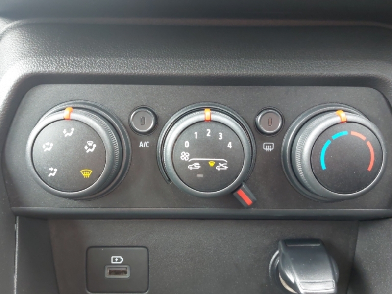 Dacia Sandero 1.0 Tce Bi-fuel Comfort White #15