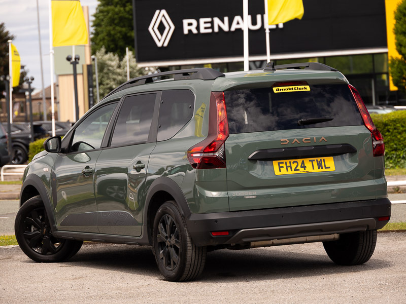 Dacia Jogger 1.6 Hev Extreme Green #2