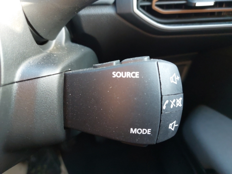 Dacia Sandero Stepway 1.0 Tce Extreme Hatchback Euro 6 Blue #16