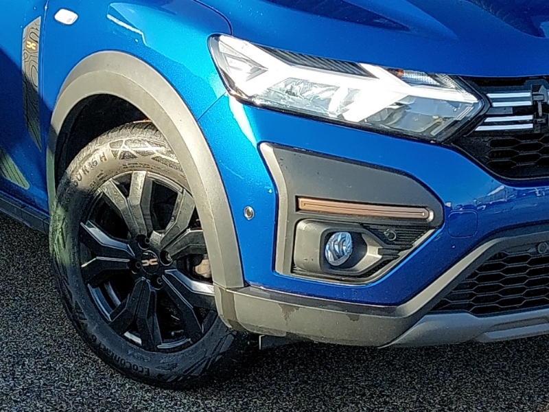 Dacia Sandero Stepway 1.0 Tce Extreme Hatchback Euro 6 Blue #9
