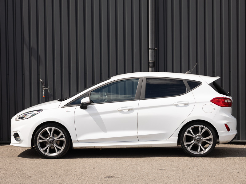 Ford Fiesta 1.0 Ecoboost Hybrid Mhev 125 St-line X Edition MF71ZVZ White #4