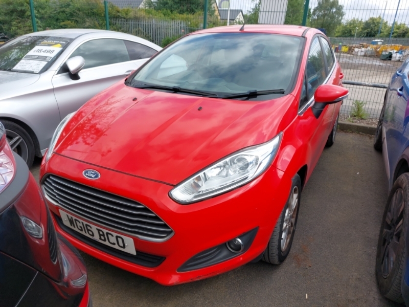 Ford Fiesta 1.25 82 Zetec Red