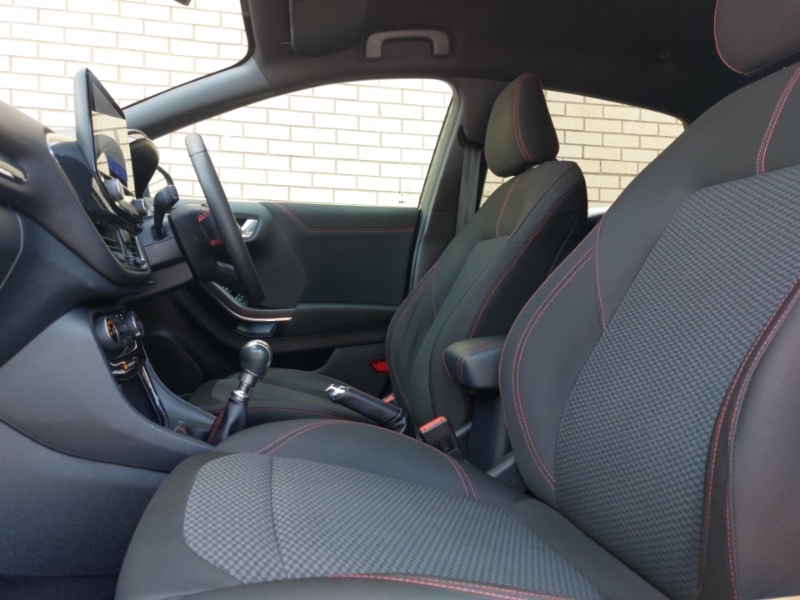 Ford Puma 1.0 Ecoboost Hybrid Mhev St-line Black #5