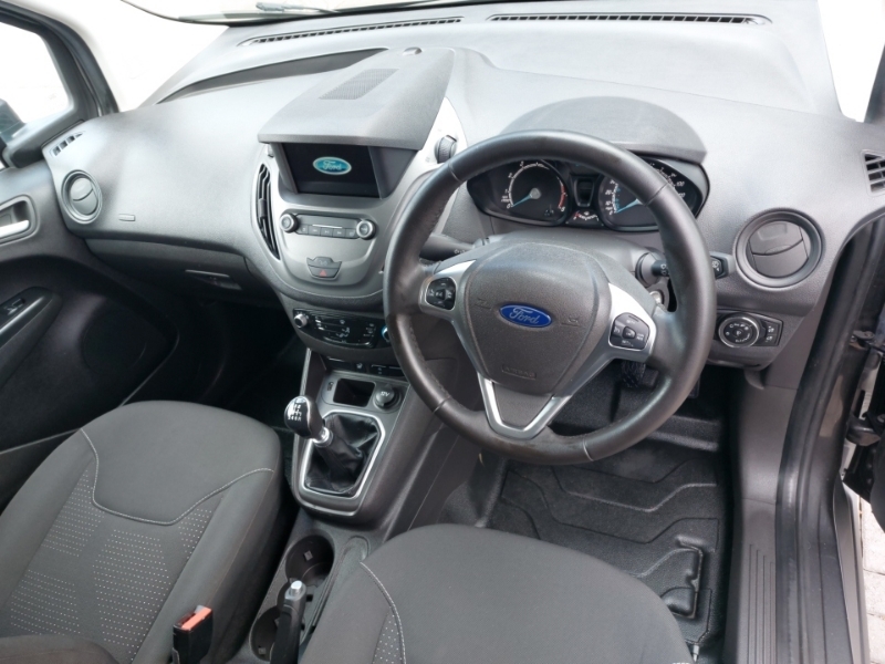 Ford Transit Courier 1.0 Ecoboost Limited Van 6 Speed Grey #3