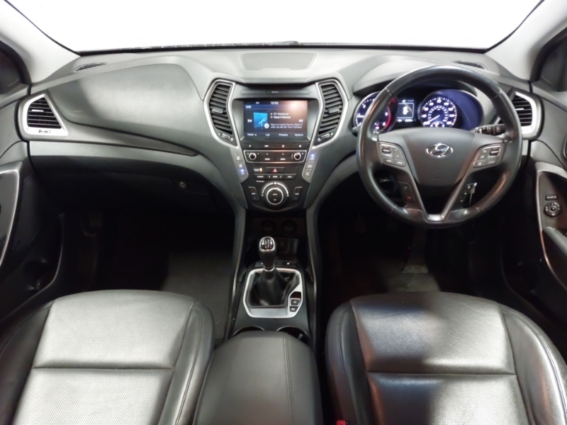 Hyundai Santa Fe 2.2 Crdi Blue Drive Premium 7 Seats Silver #3