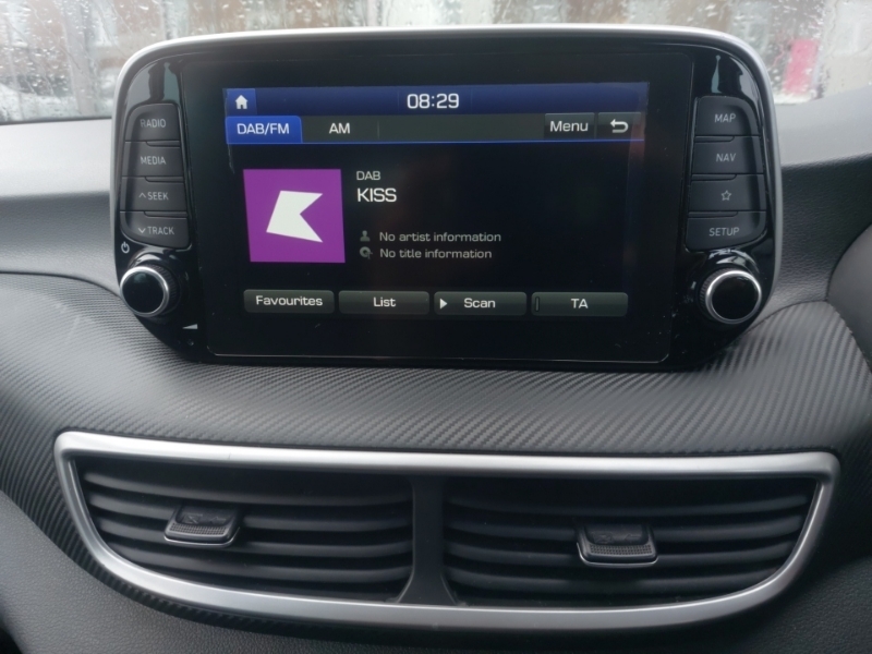 Hyundai Tucson 1.6 Gdi Se Nav 130 Bhp Grey #11