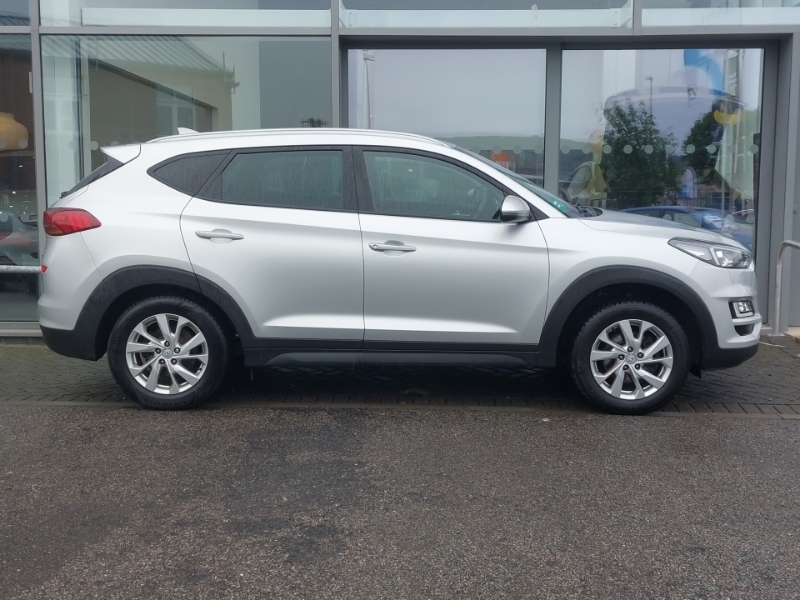 Hyundai Tucson 1.6 Gdi Se Nav 130 Bhp Grey #4