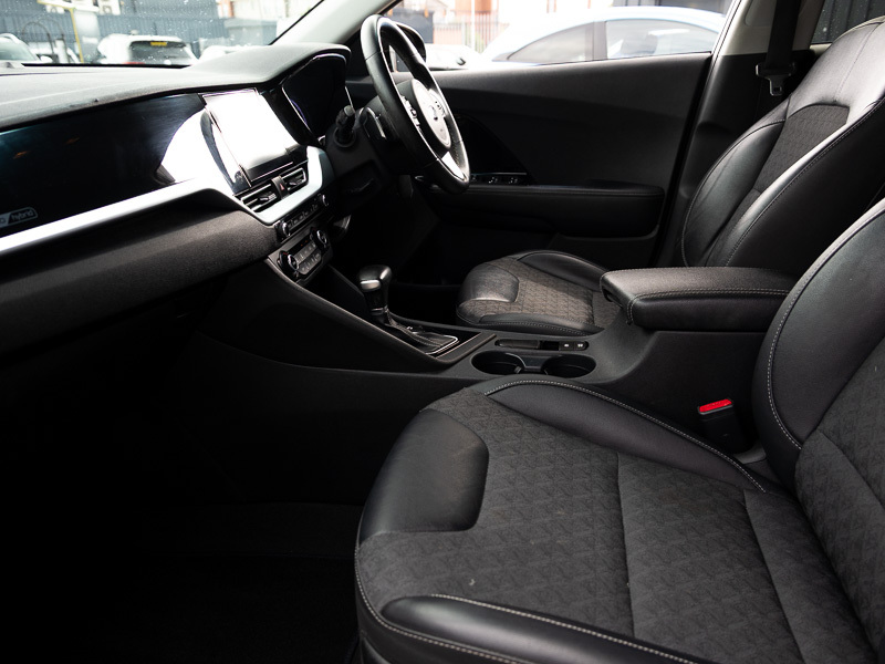 Kia Niro 1.6 Gdi Hybrid 2 Dct Black #5