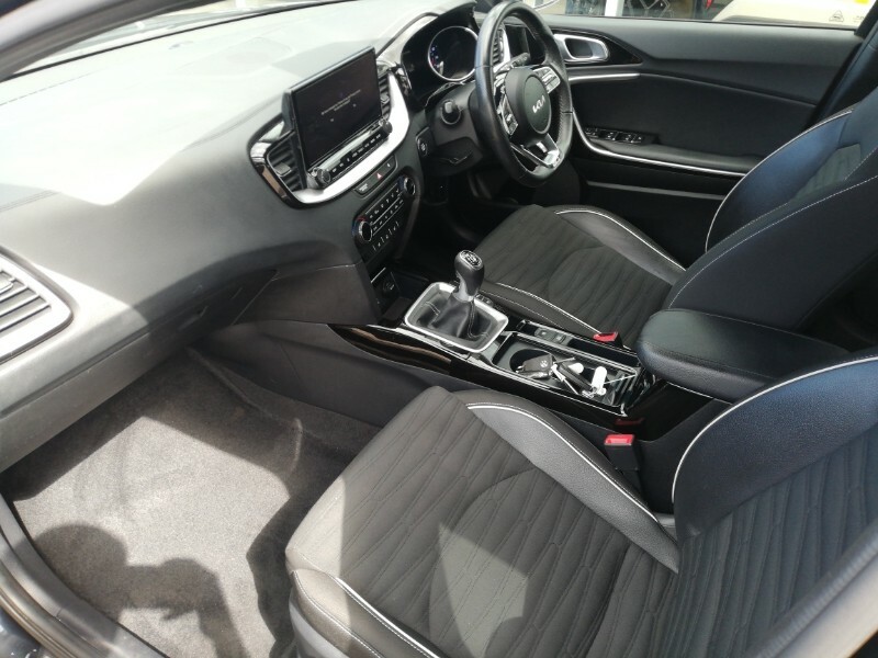 Kia Proceed 1.5T Gdi Isg Gt-line Black #4