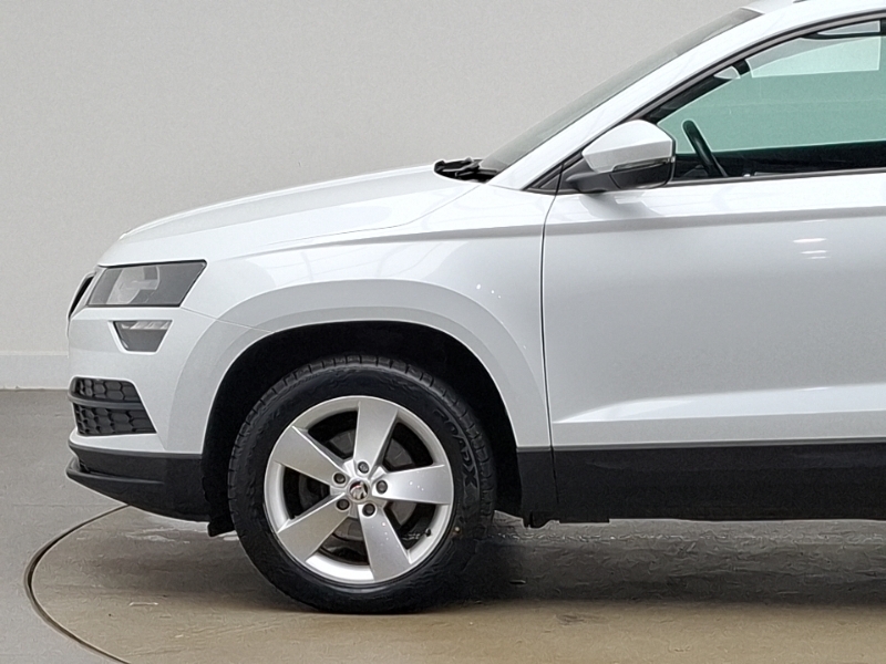 Skoda Karoq Karoq Se Tsi S-a White #19