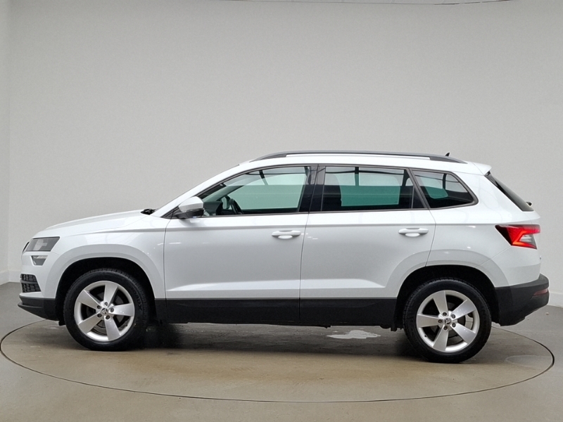 Skoda Karoq 1.6 Tdi Se Dsg White #4