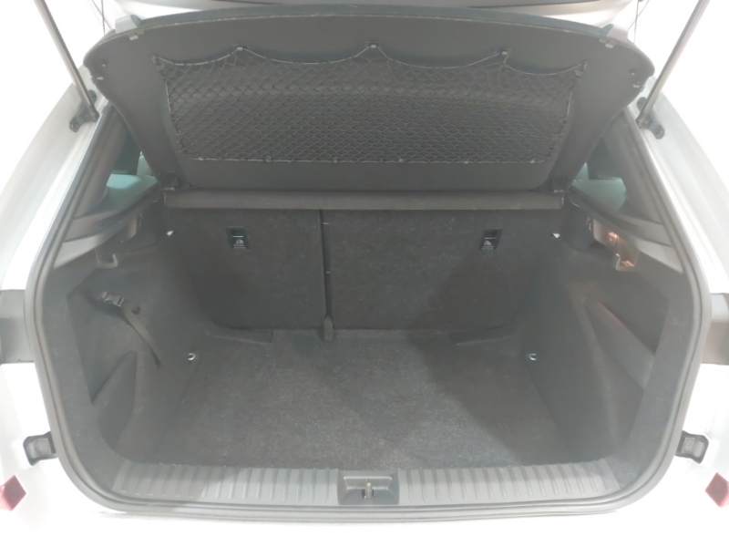 Skoda Kamiq 1.5 Tsi Se Silver #8
