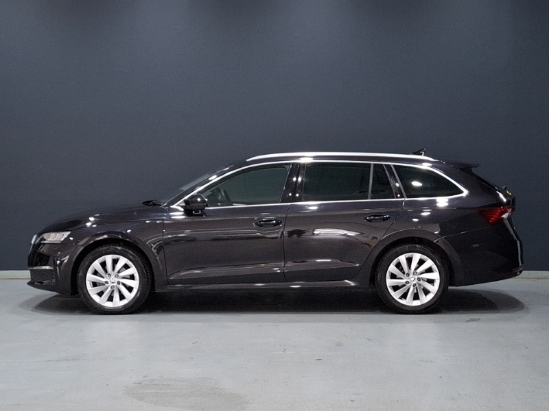 Skoda Octavia 2.0 Tdi 150 Se L Dsg Black #4