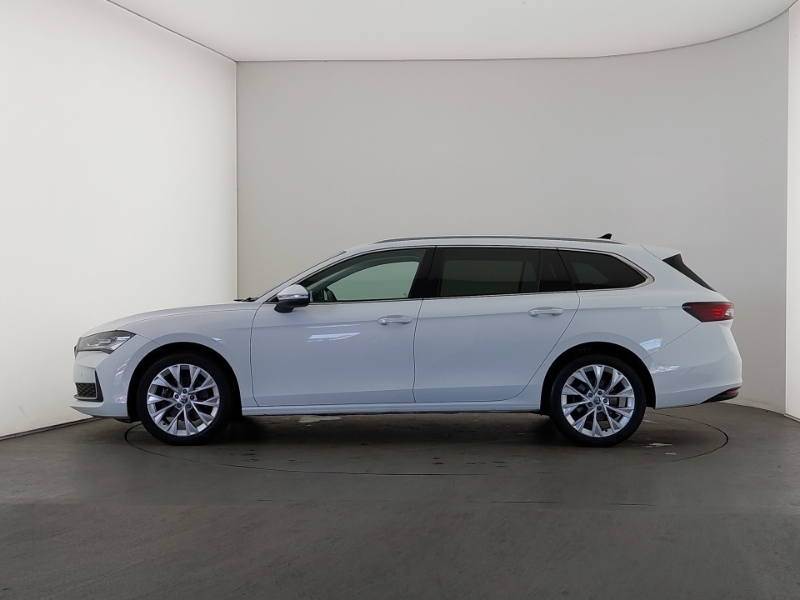 Skoda Superb 2.0 Tdi Se L Dsg White #4