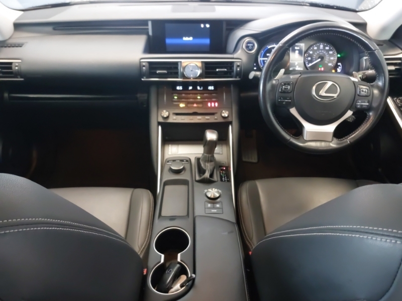 Lexus IS 300H Cvt Blue #4