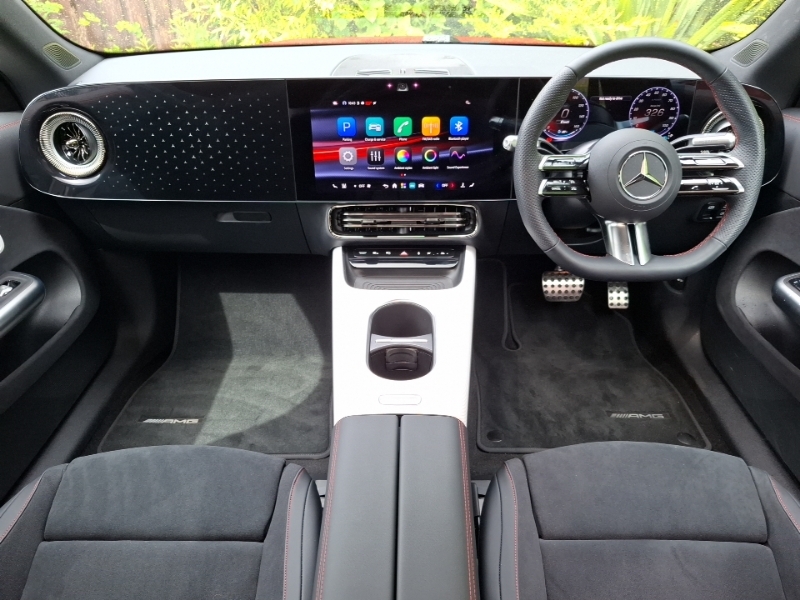 Mercedes-Benz CLA Class Cla 250 200Kw Eq Amg Line Prem Ed 85Kwh Red #3