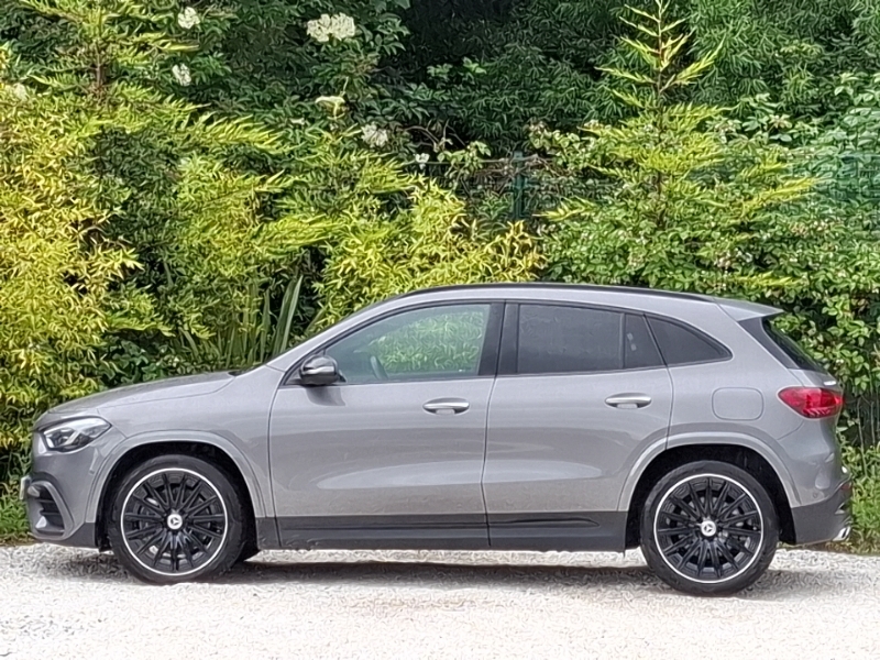 Mercedes-Benz GLA Class Gla 220D 4Matic Amg Line Premium Plus Grey #4