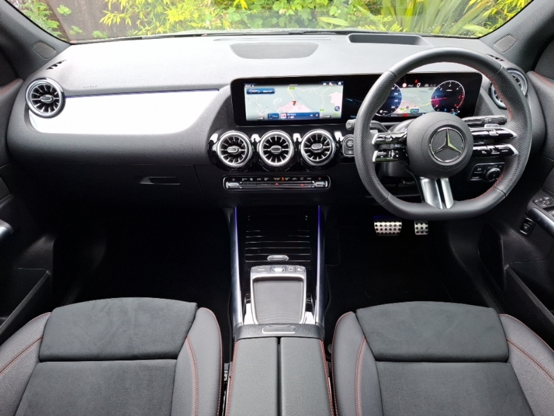Mercedes-Benz GLA Class Gla 220D 4Matic Amg Line Premium Plus Grey #3