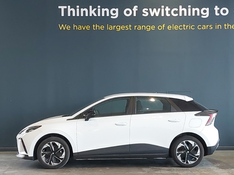MG MG4 125Kw Se Ev 51Kwh SM23UWW White #3