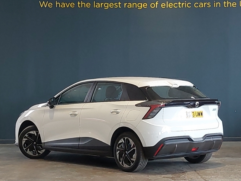 MG MG4 125Kw Se Ev 51Kwh White