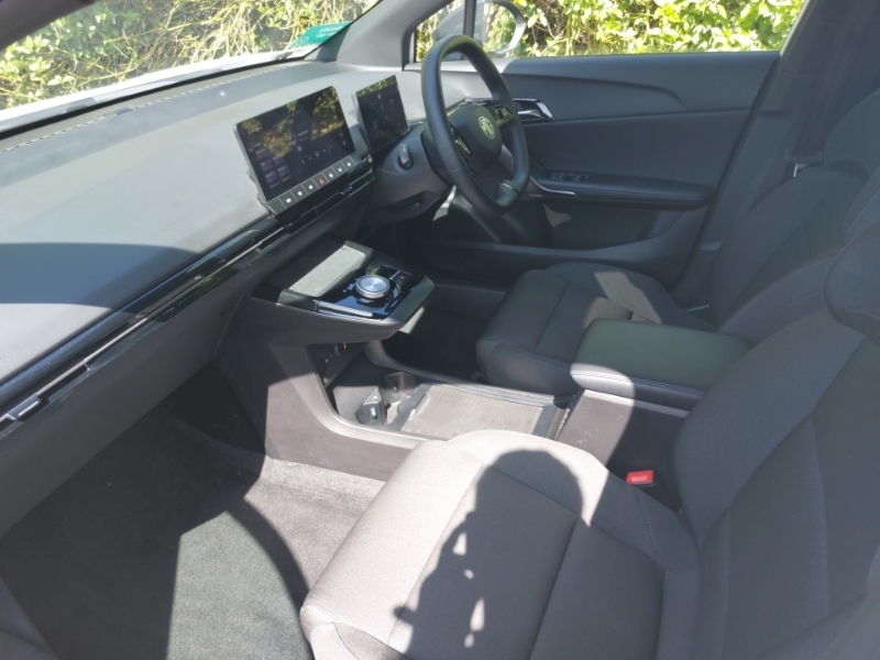 MG MG4 150Kw Se Ev Long Range 64Kwh LC73WZS White #5