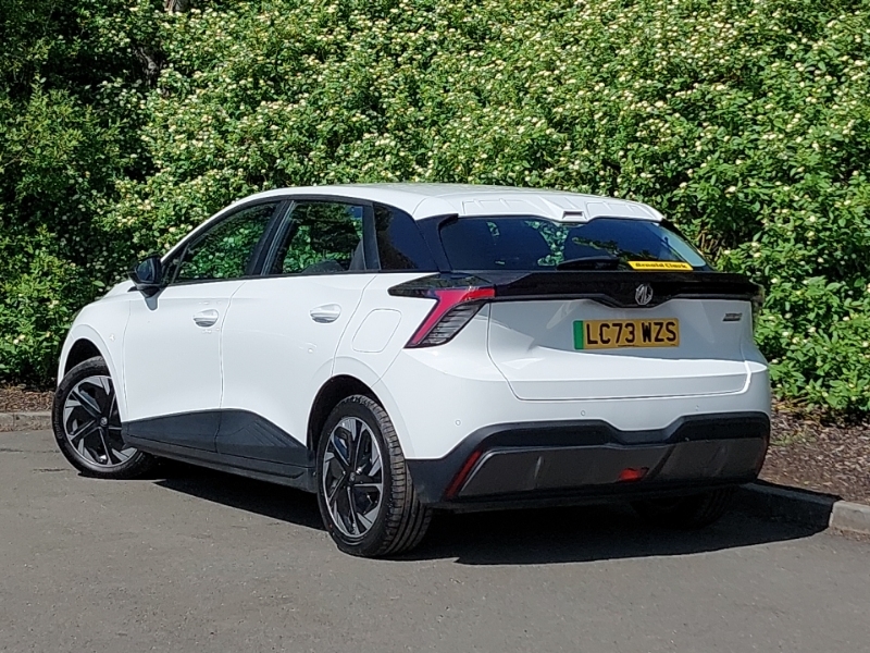 MG MG4 150Kw Se Ev Long Range 64Kwh LC73WZS White #2