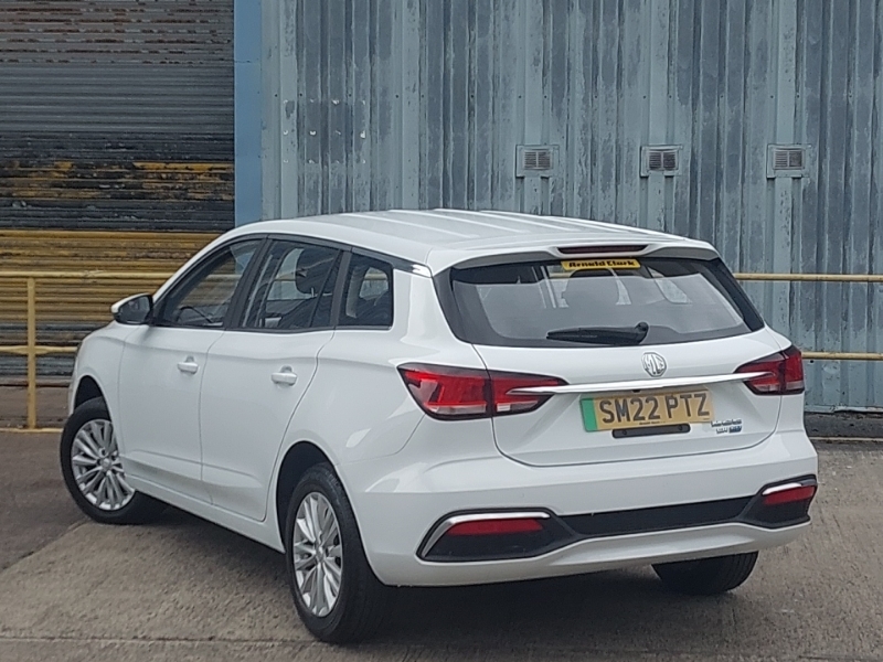 MG MG5 115Kw Excite Ev 61Kwh White #2