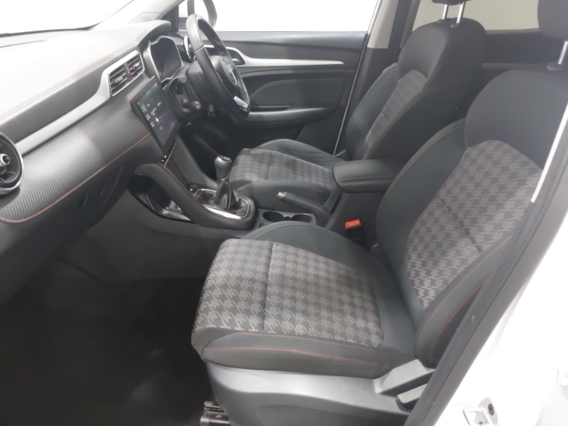 MG ZS 1.5 Vti-tech Excite White #5