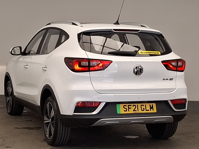 MG ZS 105Kw Exclusive Ev 45Kwh White #2