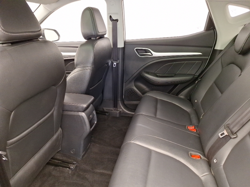 MG ZS 105Kw Exclusive Ev 45Kwh White #6